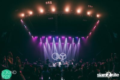 Soundbox: The Temper Trap: Thick as Thieves at Central World — photo 64