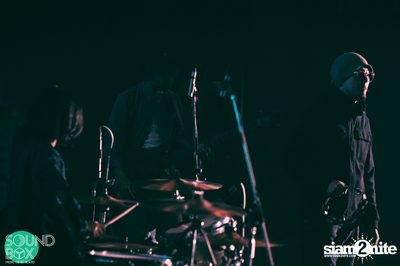 Soundbox: The Temper Trap: Thick as Thieves at Central World — photo 95