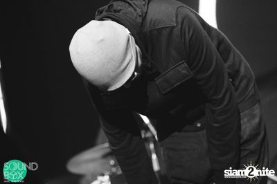 Soundbox: The Temper Trap: Thick as Thieves at Central World — photo 107