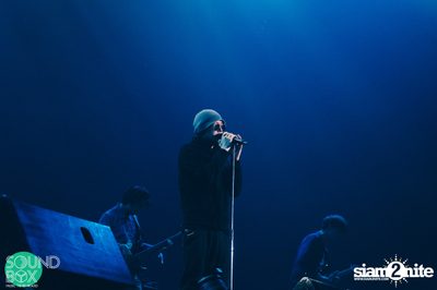 Soundbox: The Temper Trap: Thick as Thieves at Central World — photo 115