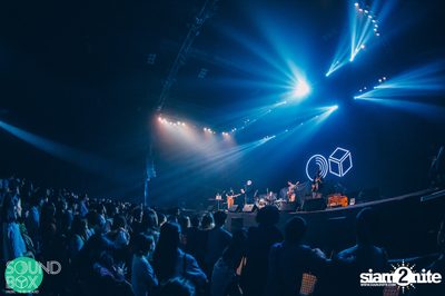 Soundbox: The Temper Trap: Thick as Thieves at Central World — photo 123