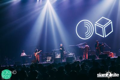 Soundbox: The Temper Trap: Thick as Thieves at Central World — photo 131
