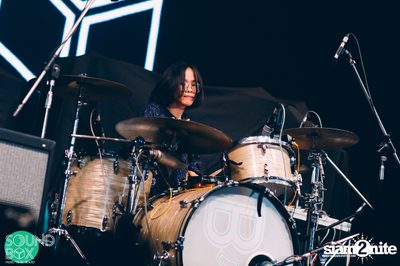 Soundbox: The Temper Trap: Thick as Thieves at Central World — photo 137