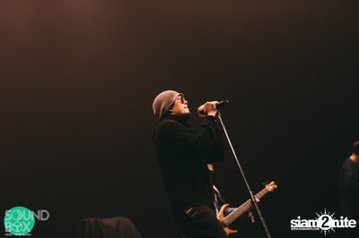 Soundbox: The Temper Trap: Thick as Thieves at Central World — photo 138