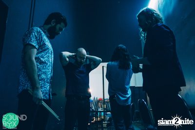 Soundbox: The Temper Trap: Thick as Thieves at Central World — photo 144