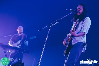 Soundbox: The Temper Trap: Thick as Thieves at Central World — photo 153