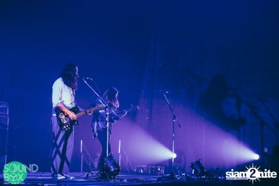 Soundbox: The Temper Trap: Thick as Thieves at Central World — photo 154