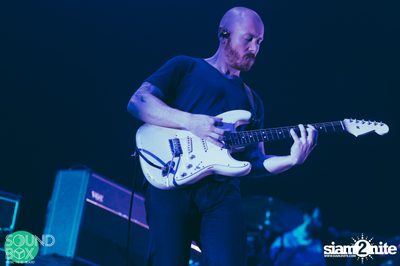 Soundbox: The Temper Trap: Thick as Thieves at Central World — photo 155