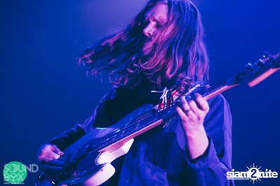 Soundbox: The Temper Trap: Thick as Thieves at Central World — photo 160