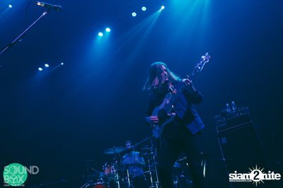 Soundbox: The Temper Trap: Thick as Thieves at Central World — photo 170