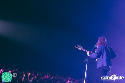 Soundbox: The Temper Trap: Thick as Thieves at Central World — photo 198