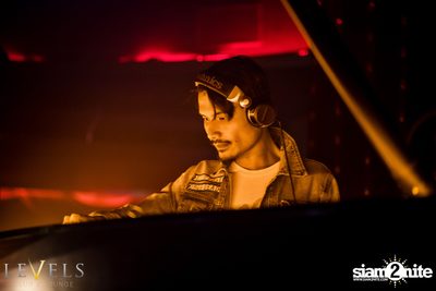 DJane Da Queen ที่ เลเวลส์ — photo 25
