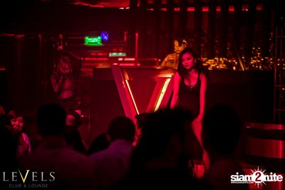 DJane Da Queen ที่ เลเวลส์ — photo 32