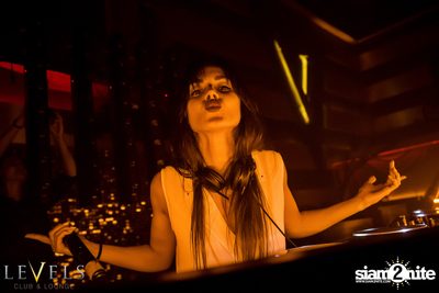 DJane Da Queen ที่ เลเวลส์ — photo 78