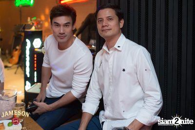 Soft Opening ที่ รียูเนี่ยน ทองหล่อ — photo 41