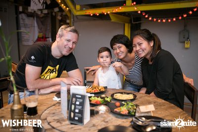 Beer Pong กับ L'olmaia ที่ วิชเบียร์ โฮม บาร์ — photo 14