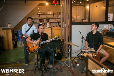 Beer Pong กับ L'olmaia ที่ วิชเบียร์ โฮม บาร์ — photo 51