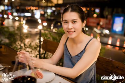 Friday Night at Wine Republic Thonglor — photo 11