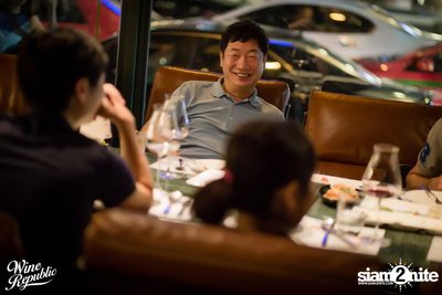 Friday Night at Wine Republic Thonglor — photo 24