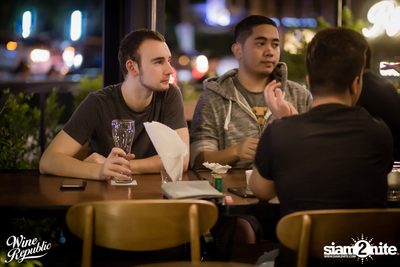 Friday Night at Wine Republic Thonglor — photo 33