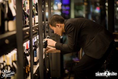 Friday Night at Wine Republic Thonglor — photo 42