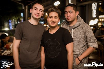 Friday Night at Wine Republic Thonglor — photo 55