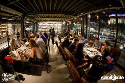 Friday Night at Wine Republic Thonglor — photo 64
