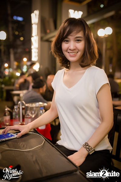Friday Night at Wine Republic Thonglor — photo 69