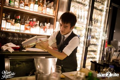 Friday Night at Wine Republic Thonglor — photo 74