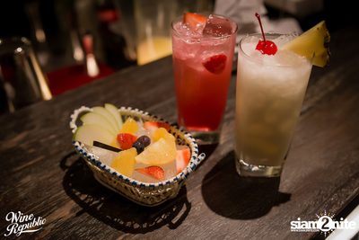 Friday Night at Wine Republic Thonglor — photo 76