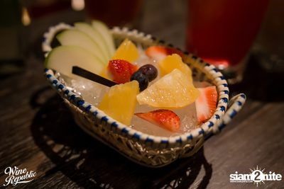 Friday Night at Wine Republic Thonglor — photo 78