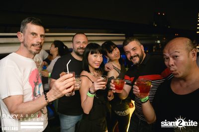 Funky Freeland: Studio 54 w/ Neil Pierce at Above Eleven — photo 41