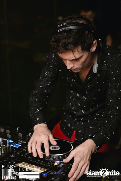 Funky Freeland: Studio 54 w/ Neil Pierce at Above Eleven — photo 48