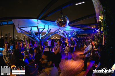 Funky Freeland: Studio 54 w/ Neil Pierce at Above Eleven — photo 87