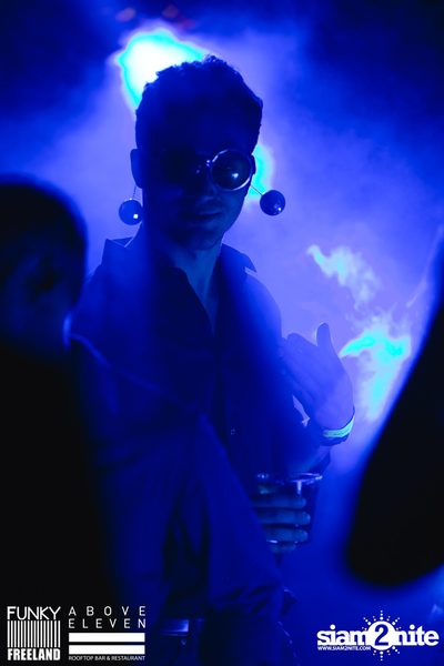 Funky Freeland: Studio 54 w/ Neil Pierce at Above Eleven — photo 104
