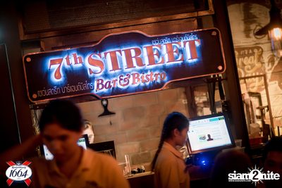 Kronenbourg pres. Stamp Live at 7th Street — photo 49