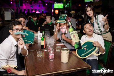 Silly Fools Live ที่ มัลลิแกนส์ ไอริช บาร์ — photo 37