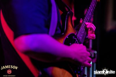 Silly Fools Live ที่ มัลลิแกนส์ ไอริช บาร์ — photo 66