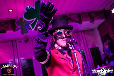 Silly Fools Live ที่ มัลลิแกนส์ ไอริช บาร์ — photo 70