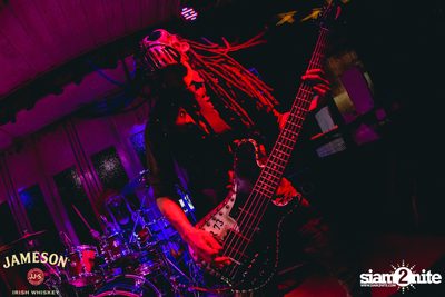 Silly Fools Live ที่ มัลลิแกนส์ ไอริช บาร์ — photo 76