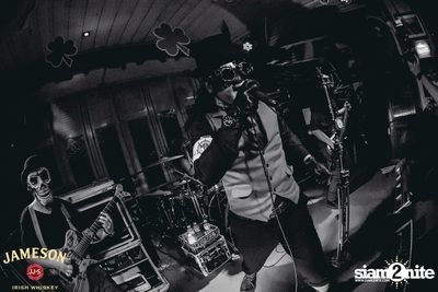 Silly Fools Live ที่ มัลลิแกนส์ ไอริช บาร์ — photo 94
