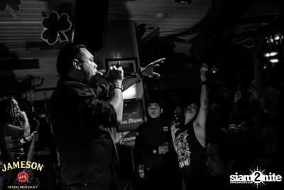 Silly Fools Live ที่ มัลลิแกนส์ ไอริช บาร์ — photo 106