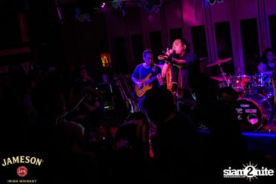 Silly Fools Live ที่ มัลลิแกนส์ ไอริช บาร์ — photo 110