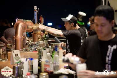 St Patricks Day at Brewski | Radisson Blu Plaza — photo 116