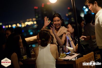 St Patricks Day at Brewski | Radisson Blu Plaza — photo 145