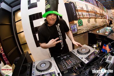 St Patricks Day at Brewski | Radisson Blu Plaza — photo 148
