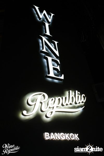 Friday Night at Wine Republic Thonglor — photo 1