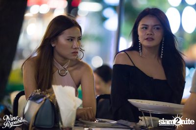 Friday Night at Wine Republic Thonglor — photo 18