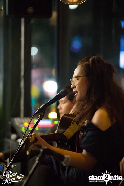 Friday Night at Wine Republic Thonglor — photo 57