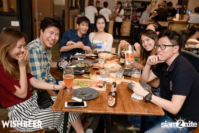 Canadian Weekend ที่ วิชเบียร์ โฮม บาร์ — photo 6